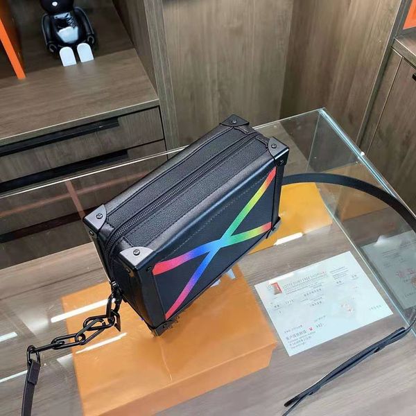 2021 new colorful chain rainbow box bag single genuine leather handbags handbag shoulder bags slant span women purses
2021 new colorful chain rainbow box bag single genuine leather handbags handbag shoulder bags slant span women purses
