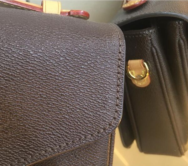 2021 calssic women messenger bag shoulder crossbody bags ladies tote fashion famel leathe purse totes
2021 calssic women messenger bag shoulder crossbody bags ladies tote fashion famel leathe purse totes
