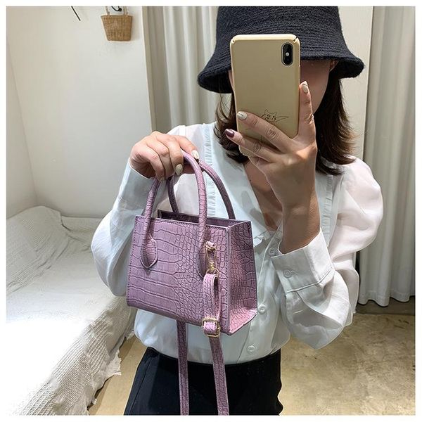 waist bags women small crossbody bag faux leather shoulder handbag fashion with classic crocodile pattern for female ladies 2021
waist bags women small crossbody bag faux leather shoulder handbag fashion with classic crocodile pattern for female ladies 2021