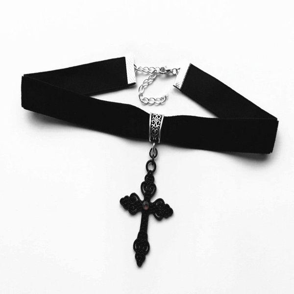 new black cross velvet choker gothic ornate pendant jewelry creative charm punk halloween valentines gift women fashion 2021, Golden;silver
new black cross velvet choker gothic ornate pendant jewelry creative charm punk halloween valentines gift women fashion 2021, Golden;silver