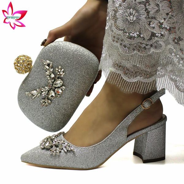dress shoes silver color comfortable heels with crystal summer arrivals 2021 special design for party italian lady and bag set, Black
dress shoes silver color comfortable heels with crystal summer arrivals 2021 special design for party italian lady and bag set, Black