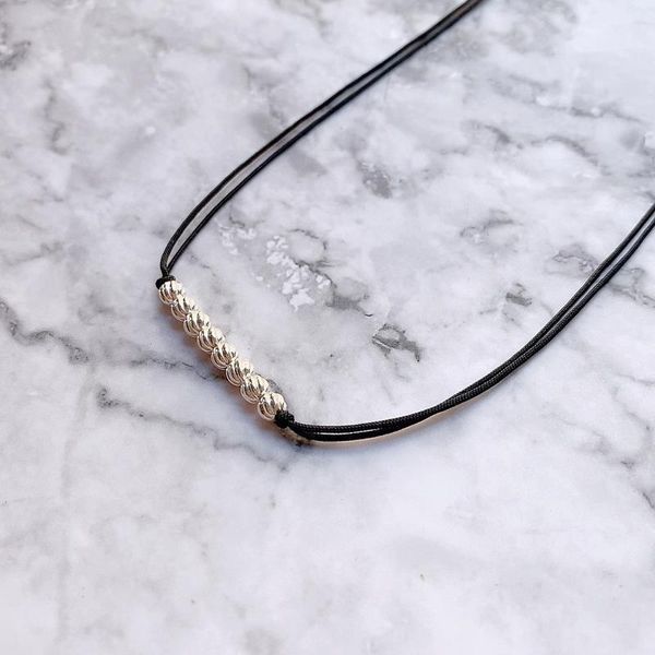 chains silver collar bone light chain of luxury niche design feeling contracted superfine black rope weaving ins cold wind
chains silver collar bone light chain of luxury niche design feeling contracted superfine black rope weaving ins cold wind