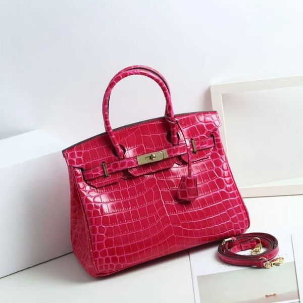 fashion crocodile leather hand-held single shoulder diagonal bag women's purses luxury outlet
fashion crocodile leather hand-held single shoulder diagonal bag women's purses luxury outlet