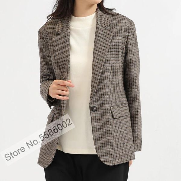 women's suits & blazers ladies wool blend plaid long sleeve notched pockets blazer jacket outerwear feature front one buttoned, White;black
women's suits & blazers ladies wool blend plaid long sleeve notched pockets blazer jacket outerwear feature front one buttoned, White;black