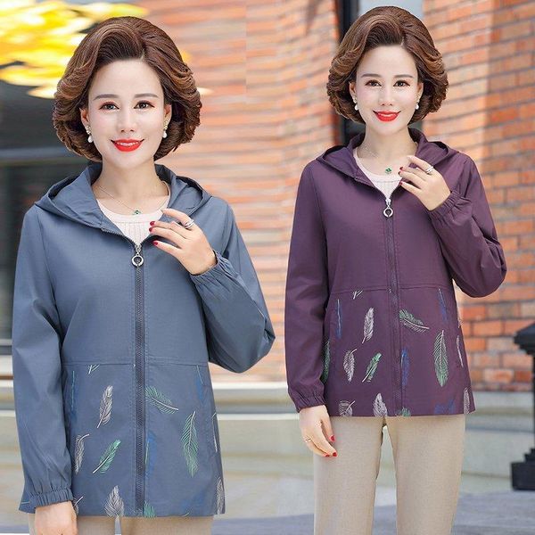women's jackets autumn jacket and lining 2021 korean loose hooded middle-aged mother casual windbreaker plus size coat 5xl, Black;brown
women's jackets autumn jacket and lining 2021 korean loose hooded middle-aged mother casual windbreaker plus size coat 5xl, Black;brown