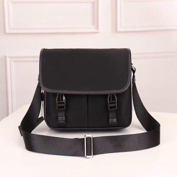 wholesale parachute briefcase classic bag crossbody retro quality men's waterproof shoulder bag premium money fabric original hnhpe
wholesale parachute briefcase classic bag crossbody retro quality men's waterproof shoulder bag premium money fabric original hnhpe