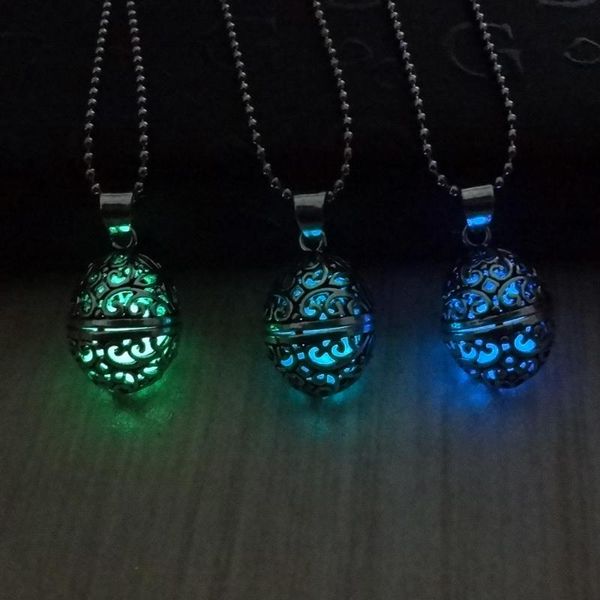 pendant necklaces silver plated jewelry with glow in the dark hollow out shaped choker necklace for women gift
pendant necklaces silver plated jewelry with glow in the dark hollow out shaped choker necklace for women gift