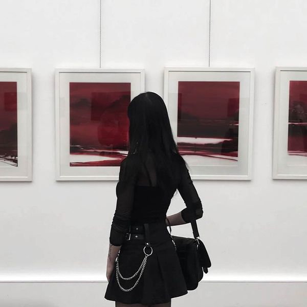 summer high waist short skirt women zipper iron chain punk women skirts pu leather belt gothic cosplay lady a-line skirts, Black
summer high waist short skirt women zipper iron chain punk women skirts pu leather belt gothic cosplay lady a-line skirts, Black