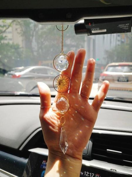 garden decorations crystal wind chimes suncatcher rainbow chaser prism maker hanging pendant window home boho room wall car decoration
garden decorations crystal wind chimes suncatcher rainbow chaser prism maker hanging pendant window home boho room wall car decoration