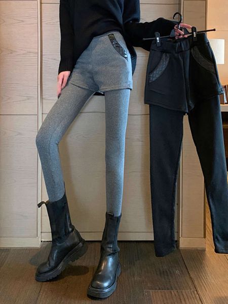 fake two-piece leggings women's autumn winter plush and thickened outer wear one-piece high waist shorts, leggings, warm cotton pants, Black;white
fake two-piece leggings women's autumn winter plush and thickened outer wear one-piece high waist shorts, leggings, warm cotton pants, Black;white
