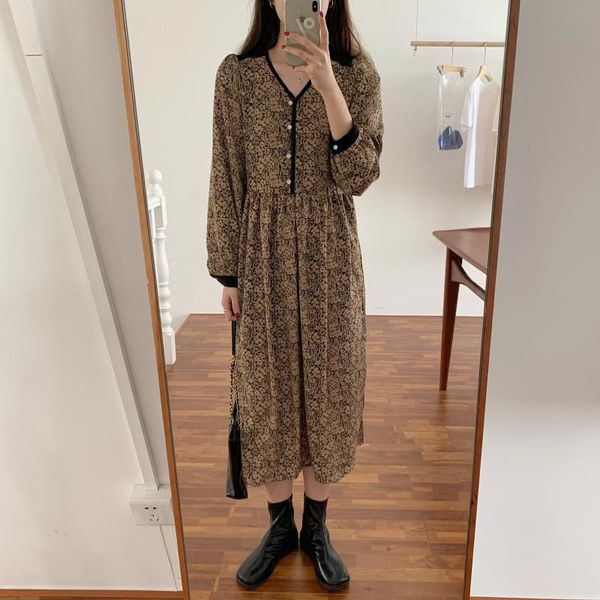 casual dresses coigarsam office lady full sleeve women dress winter floral print high waist v-neck black apricot 9517, Black;gray
casual dresses coigarsam office lady full sleeve women dress winter floral print high waist v-neck black apricot 9517, Black;gray