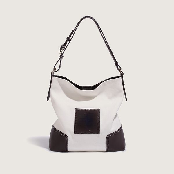 luo's medieval canvas bag women's 2021 new leisure minority single shoulder messenger high-capacity commuter tote bag
luo's medieval canvas bag women's 2021 new leisure minority single shoulder messenger high-capacity commuter tote bag