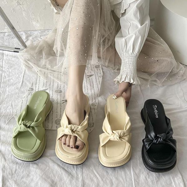 slippers house platform flat shoes female luxury slides lady loafers slipers women designer girl 2021 pu rome rubber shoe, Black
slippers house platform flat shoes female luxury slides lady loafers slipers women designer girl 2021 pu rome rubber shoe, Black