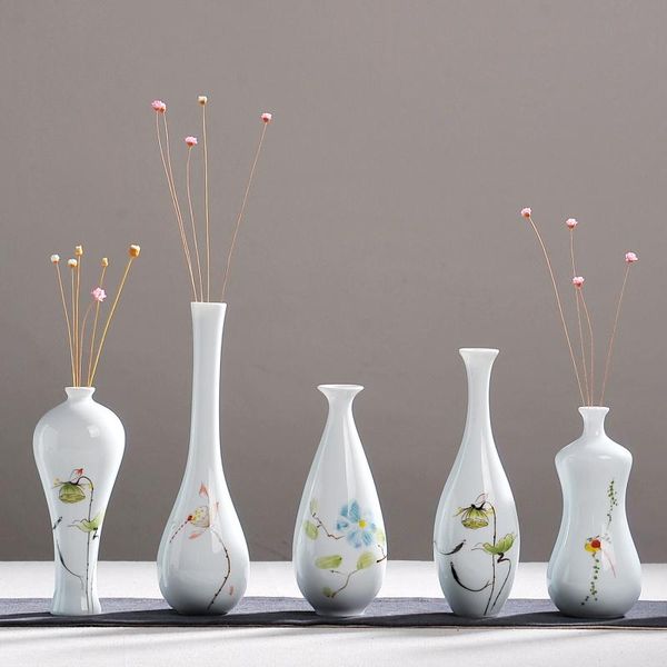 vases jingdezhen ceramic handmade small vase home living roomtea ceremony, hand painted ancient flowers
vases jingdezhen ceramic handmade small vase home living roomtea ceremony, hand painted ancient flowers