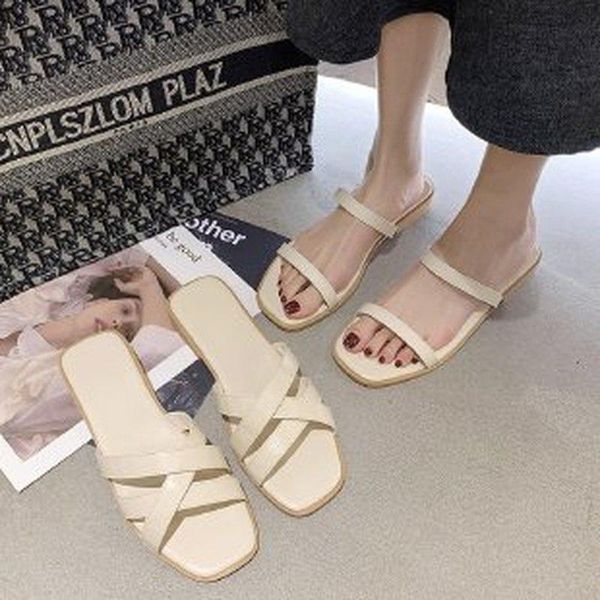 2021 summer new ladies sandals and slippers women cross-woven flat-bottomed outer wear one shoe two wear beach sandals women, Black
2021 summer new ladies sandals and slippers women cross-woven flat-bottomed outer wear one shoe two wear beach sandals women, Black