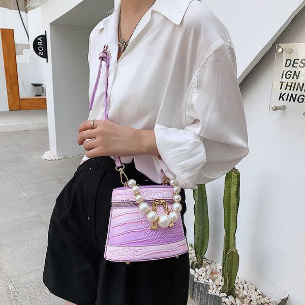 gradient color fashion bucket pearl wrist strap purses and handbags for women stone pattern chain shoulder bag designer new c0601
gradient color fashion bucket pearl wrist strap purses and handbags for women stone pattern chain shoulder bag designer new c0601