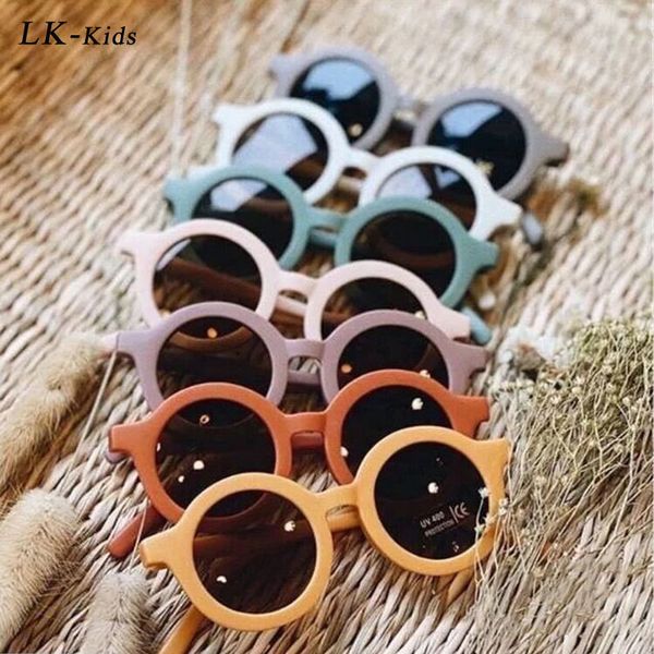 longkeeper vintage children's sunglasses children's sunglasses children's boys in the outdoor goggles uv protection nice glas, White;black
longkeeper vintage children's sunglasses children's sunglasses children's boys in the outdoor goggles uv protection nice glas, White;black