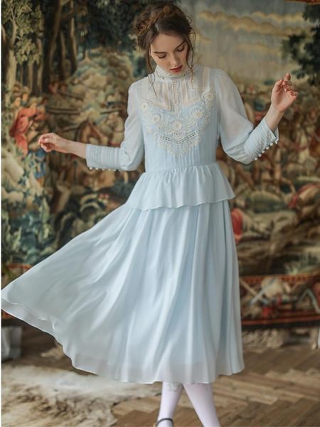 casual dresses 2021springautumn dress women vintage elegant slim long mori girls exquisite french embroidery sleeve midi, Black;gray
casual dresses 2021springautumn dress women vintage elegant slim long mori girls exquisite french embroidery sleeve midi, Black;gray