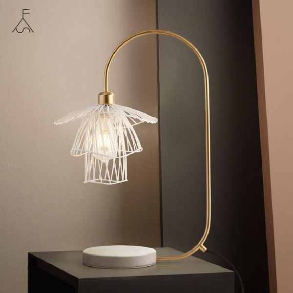 nordic modern led table lamps creative personality marble wrought iron desk lamp industrial kitchen bedroom living room lighting
nordic modern led table lamps creative personality marble wrought iron desk lamp industrial kitchen bedroom living room lighting
