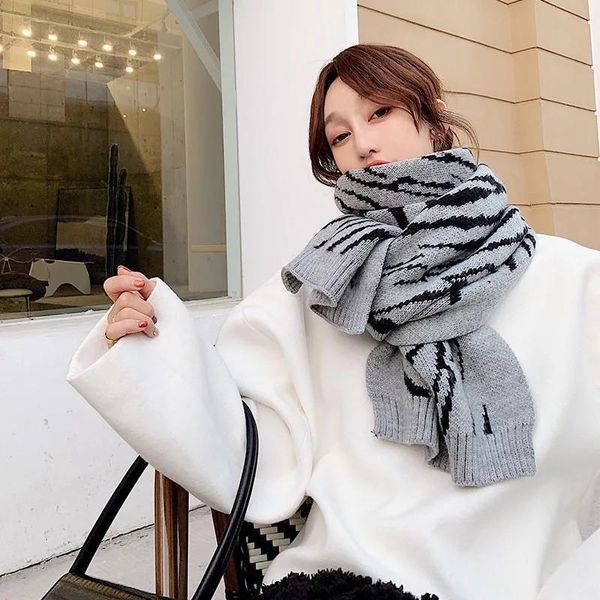 women's swimwear china quality silk autumn and winter women fashion soft scarf female warm collar warmer woollen yarn shawl, White;black
women's swimwear china quality silk autumn and winter women fashion soft scarf female warm collar warmer woollen yarn shawl, White;black