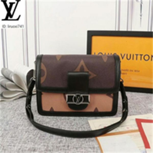 brand designer luxury fxfq m44599 colorblock shoulder bag presbyopia women handbags iconic bags handles shoulder bags totes cross body b, Red;black
brand designer luxury fxfq m44599 colorblock shoulder bag presbyopia women handbags iconic bags handles shoulder bags totes cross body b, Red;black