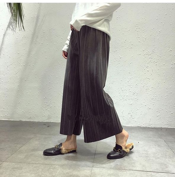 maternity bottoms 2021 spring pregnant women pleated wide-legged pleuche pants solid color plus size velvet belly trousers, White
maternity bottoms 2021 spring pregnant women pleated wide-legged pleuche pants solid color plus size velvet belly trousers, White