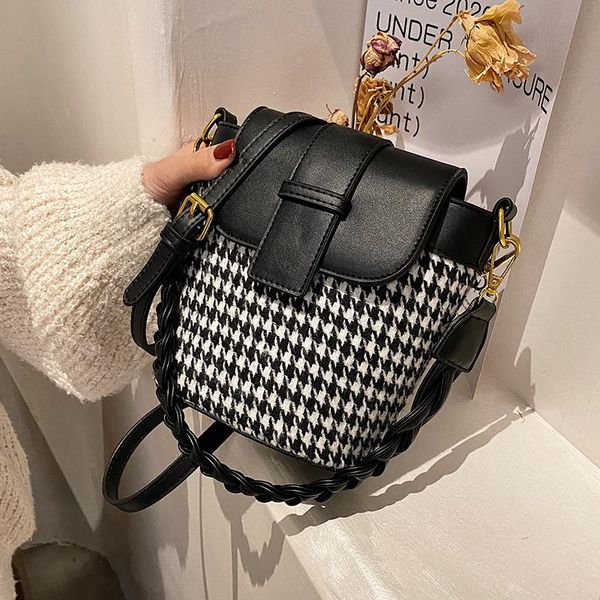 2021 designer bucket bag pu leather crossbody bags women 2021 shoulder handbag female travel trend lady tote bag
2021 designer bucket bag pu leather crossbody bags women 2021 shoulder handbag female travel trend lady tote bag