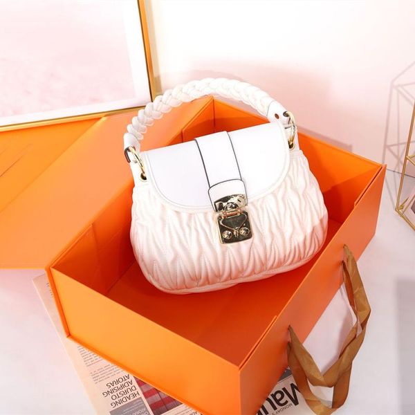 evening bags 2021 fashion single shoulder messenger bag ladies fashionable purses and handbags luxury designer purse handbag
evening bags 2021 fashion single shoulder messenger bag ladies fashionable purses and handbags luxury designer purse handbag