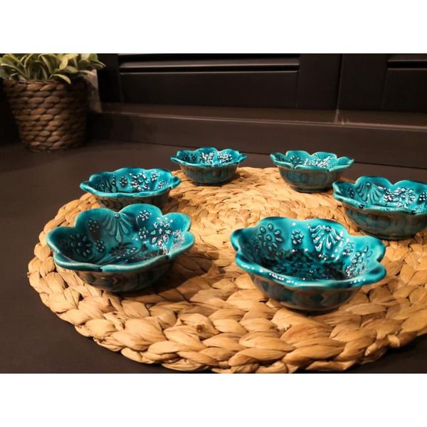 bowls tile bowl daisy cookie plate table presentation kutahya iznik turkish handmade decoration home decor
bowls tile bowl daisy cookie plate table presentation kutahya iznik turkish handmade decoration home decor