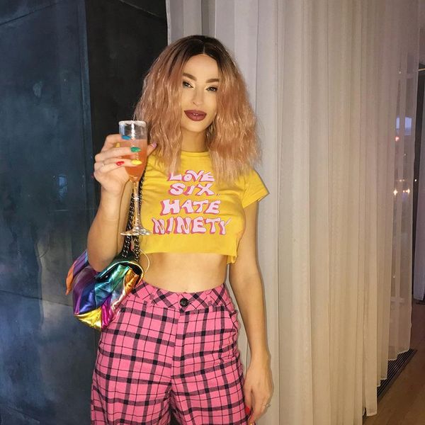 women's t-shirt dropshopping letter printed short sleeve crop t shirt fashion korean cotton tshirts women casual basic tees summer, White
women's t-shirt dropshopping letter printed short sleeve crop t shirt fashion korean cotton tshirts women casual basic tees summer, White