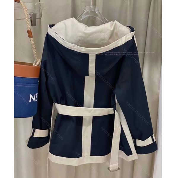 winter women designer clothes suit jacket coat lapel logo coats waist belt waist slimming long-sleeved warm windproof women's in two, Black;brown
winter women designer clothes suit jacket coat lapel logo coats waist belt waist slimming long-sleeved warm windproof women's in two, Black;brown