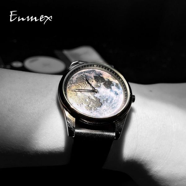 wristwatches enmex individualization special design wristwatch 3d moonscape creative neutral cool fashion quartz clock men watch, Slivery;brown
wristwatches enmex individualization special design wristwatch 3d moonscape creative neutral cool fashion quartz clock men watch, Slivery;brown