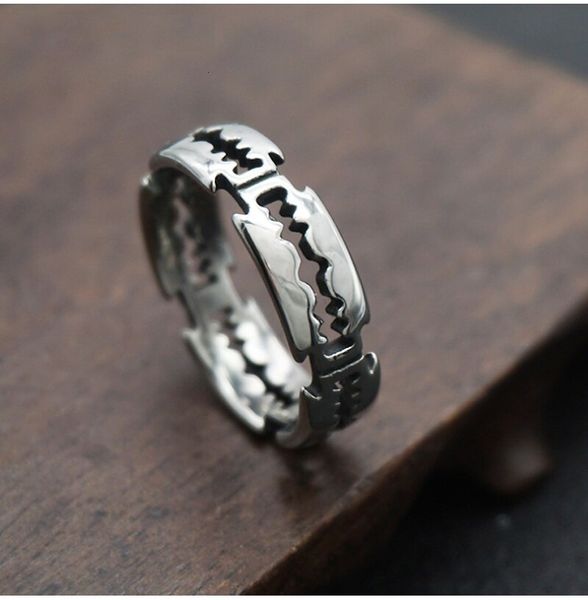 designer rings vintage stainless steel hip hop bladed ring fashion punk rock factory direct lover couple s for man and women, Golden;silver
designer rings vintage stainless steel hip hop bladed ring fashion punk rock factory direct lover couple s for man and women, Golden;silver