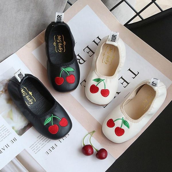 flat shoes spring autumn girls princess soft leather ballet flats cherry boat for kids slip on baby children casual, Black;grey
flat shoes spring autumn girls princess soft leather ballet flats cherry boat for kids slip on baby children casual, Black;grey