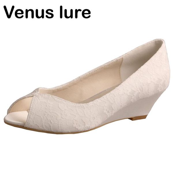 dress shoes customized low heel lace ivory bride for wedding wedge peep toe women pumps, Black
dress shoes customized low heel lace ivory bride for wedding wedge peep toe women pumps, Black