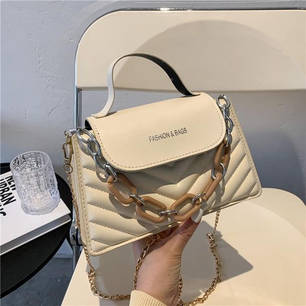 evening bags 2021 textured small bag women's spring fashion one-shoulder korean version of the embroidery handbag square
evening bags 2021 textured small bag women's spring fashion one-shoulder korean version of the embroidery handbag square