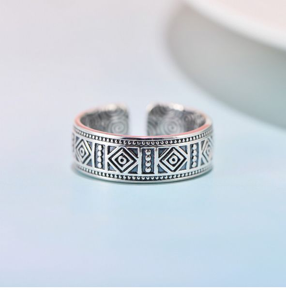 925 sterling silver diamond opening silver ring fashion simple adjustable ring
925 sterling silver diamond opening silver ring fashion simple adjustable ring