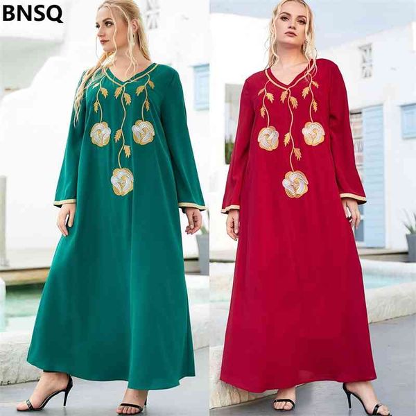 2160 fashion national embroidered long sleeve v-neck stitched arabian dress, Black;gray
2160 fashion national embroidered long sleeve v-neck stitched arabian dress, Black;gray
