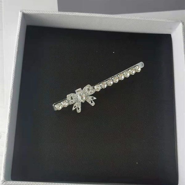 special offer 70% off new imitation crystal bow full diamond hairpin with sweet, Golden;silver
special offer 70% off new imitation crystal bow full diamond hairpin with sweet, Golden;silver