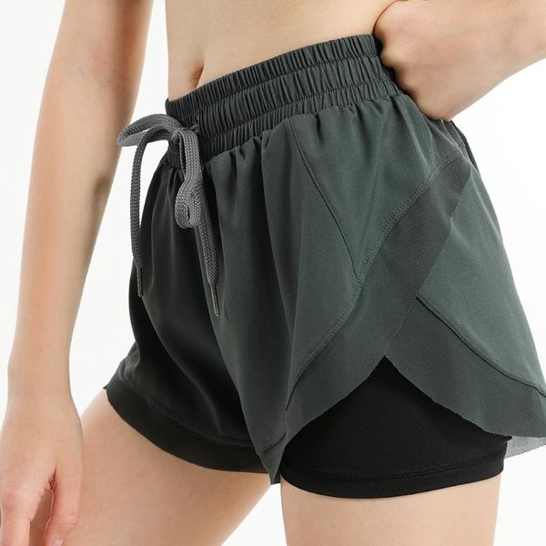 1 pc sports leggings fake 2 pieces women fitness short yoga pants skirt shorts gym clothing running elegant girl short trousers, White;red
1 pc sports leggings fake 2 pieces women fitness short yoga pants skirt shorts gym clothing running elegant girl short trousers, White;red
