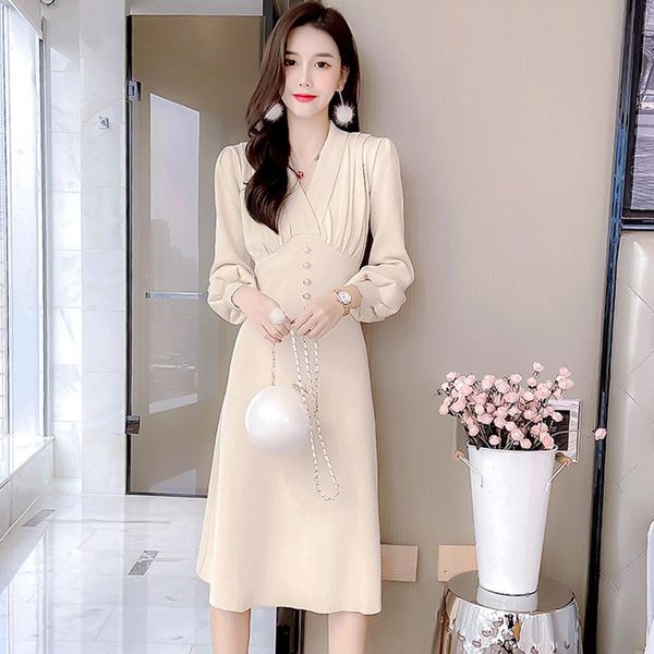 casual dresses autumn knitted dress women's and winter 2021 fashionable temperament niche match with coat long vestidos, Black;gray
casual dresses autumn knitted dress women's and winter 2021 fashionable temperament niche match with coat long vestidos, Black;gray