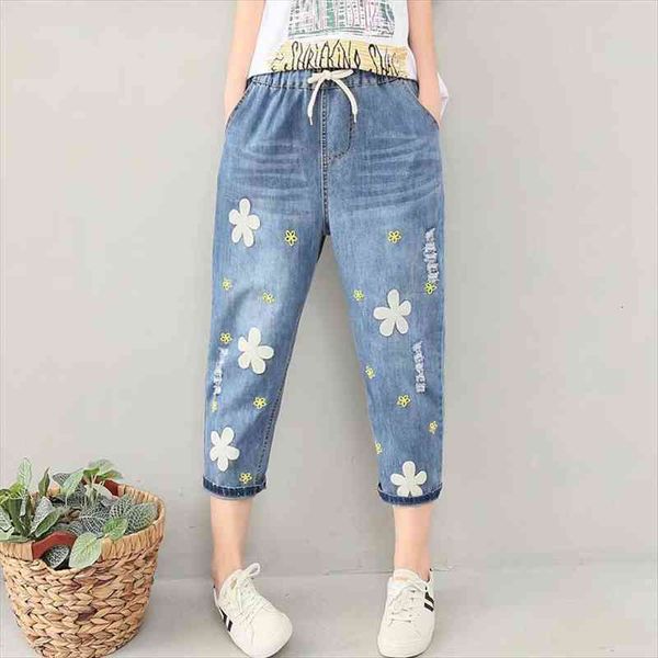 japanese mori girl sweet flower embroidery demin pants women vintage elastic waist hole female vestido calf-length jeans u208, Black;white
japanese mori girl sweet flower embroidery demin pants women vintage elastic waist hole female vestido calf-length jeans u208, Black;white