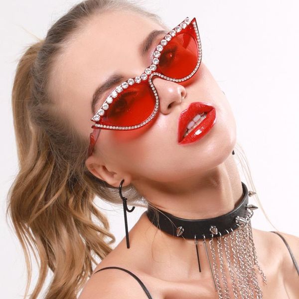 sunglasses retro women's cat eye diamond european and american fashion personalized transparent frame, White;black
sunglasses retro women's cat eye diamond european and american fashion personalized transparent frame, White;black