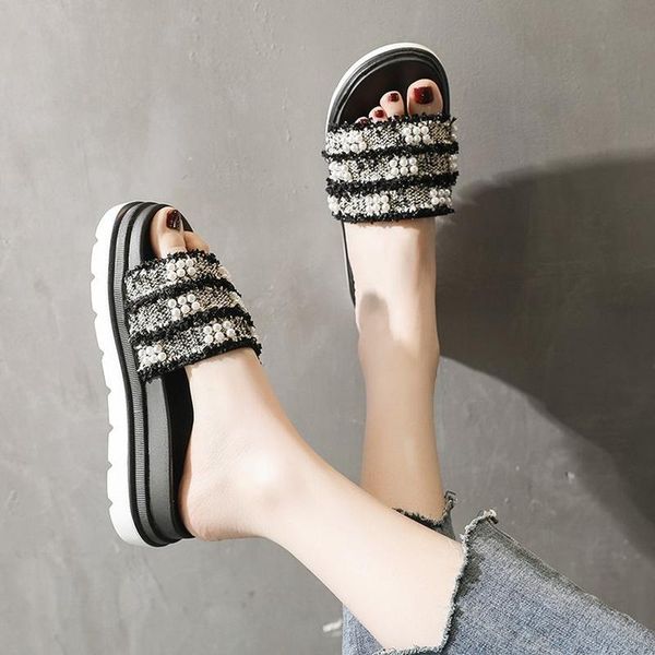 slippers thick bottom female summer 2021 korean version fashion sandals student casual flat women's, Black
slippers thick bottom female summer 2021 korean version fashion sandals student casual flat women's, Black