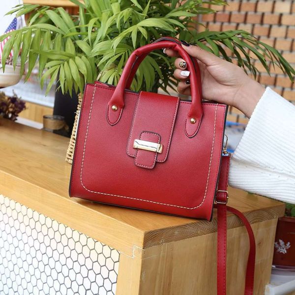 hbp women 2021 new style handbag chain big korean version simple messenger single shoulder fashion wedding bag
hbp women 2021 new style handbag chain big korean version simple messenger single shoulder fashion wedding bag