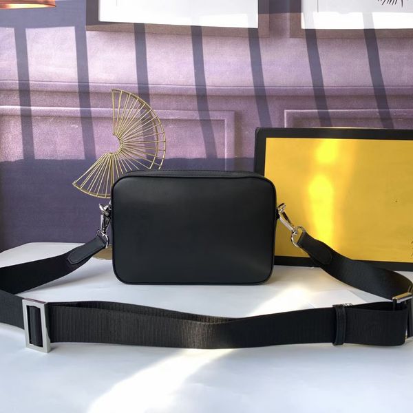 3color shoulder straps are adjustable luxurys designers messenger bag zippered shoulders bags fd02 matte black 86 size 22 x 15 x4 181b
3color shoulder straps are adjustable luxurys designers messenger bag zippered shoulders bags fd02 matte black 86 size 22 x 15 x4 181b