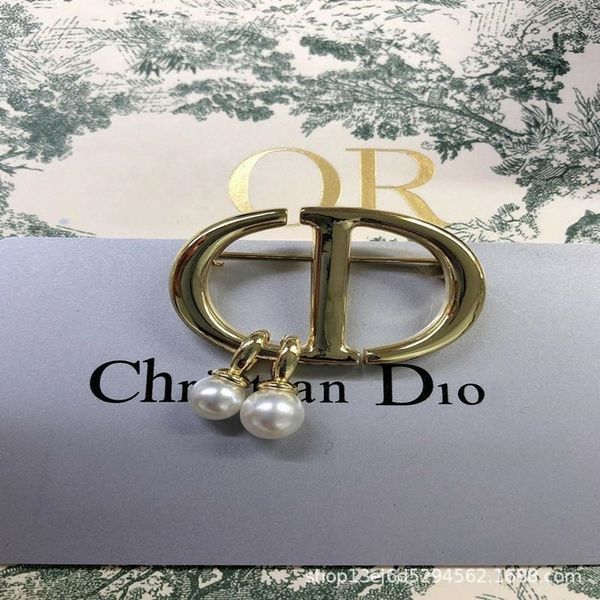 70% off outlet online family pearl female net red material exquisite letter pin accessories, Gray
70% off outlet online family pearl female net red material exquisite letter pin accessories, Gray