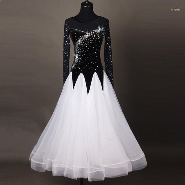 sparkly crystals ballroom dance big swing dress women waltz competition standard dresses lady flamenco dancing costumes1, Black;red
sparkly crystals ballroom dance big swing dress women waltz competition standard dresses lady flamenco dancing costumes1, Black;red