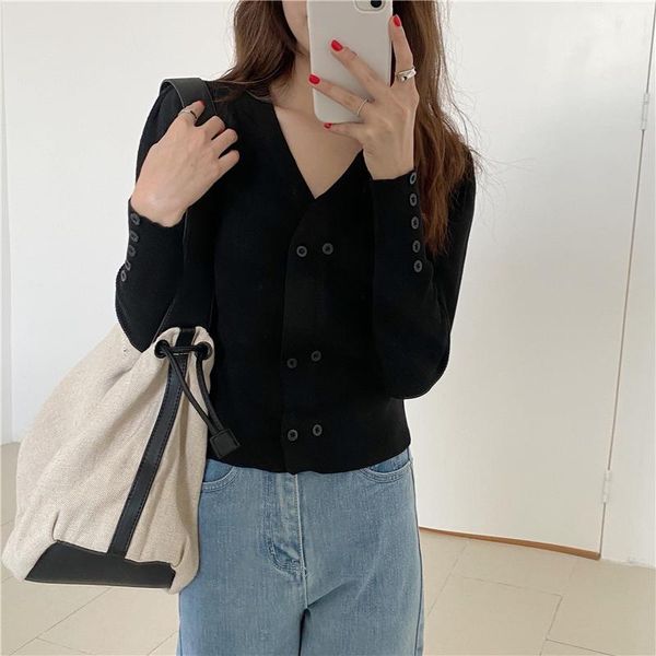 women's t-shirt 2021 autumn arrival slim long-sleeved vintage black female v-neck bottoming t shirt retro knit clothing, White
women's t-shirt 2021 autumn arrival slim long-sleeved vintage black female v-neck bottoming t shirt retro knit clothing, White