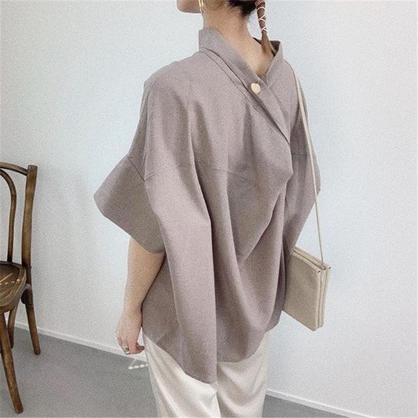 japan minimalist solid summer blouse shirt women elegant office short sleeve work wear ol 2021 korea style oversize blouses lady, White
japan minimalist solid summer blouse shirt women elegant office short sleeve work wear ol 2021 korea style oversize blouses lady, White